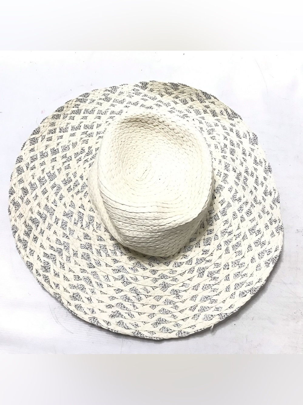 Vince Camuto Women’s Straw Wide Brim Sun Hat Off White Gray Cowboy Shade New